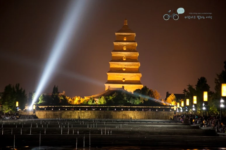 IMG_0792_Wide1080mark%EB%B0%94%EB%9E%8C.jpg?type=w773