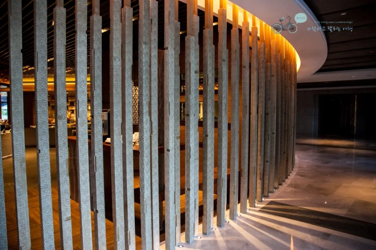 IMG_1636_Wide1080mark%EB%B0%94%EB%9E%8C.jpg?type=w773