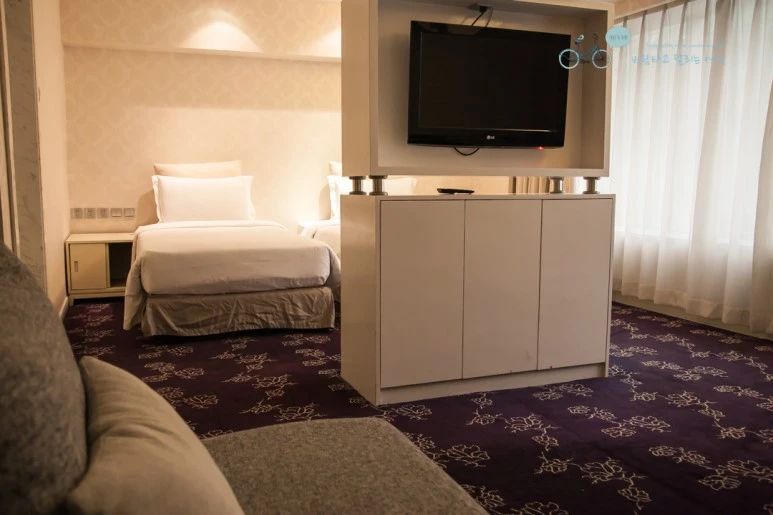 IMG_0473_Wide1080mark%EB%B0%94%EB%9E%8C.jpg?type=w773