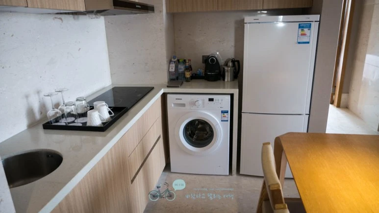 _1040179_Edit-_Wide1080mark%EB%B0%94%EB%9E%8C.jpg?type=w773