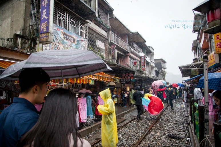 5D_IMG_1421_Short1200mark%EB%B0%94%EB%9E%8C.jpg?type=w773