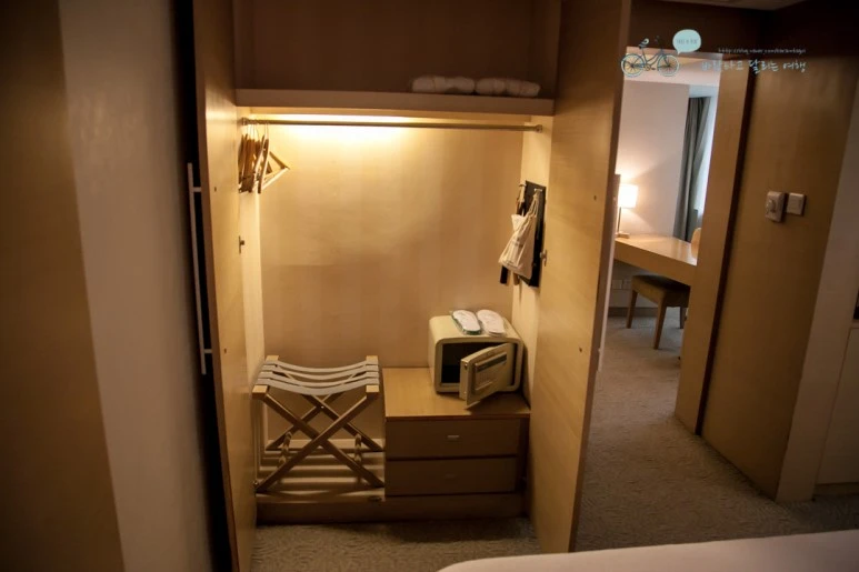 IMG_0425_Wide1080mark%EB%B0%94%EB%9E%8C.jpg?type=w773