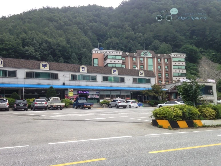 IMG_2342_Wide1080mark%EB%B0%94%EB%9E%8C.jpg?type=w773