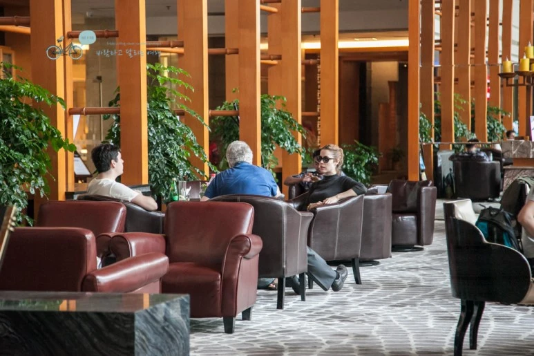 IMG_1700_Wide1080mark%EB%B0%94%EB%9E%8C.jpg?type=w773