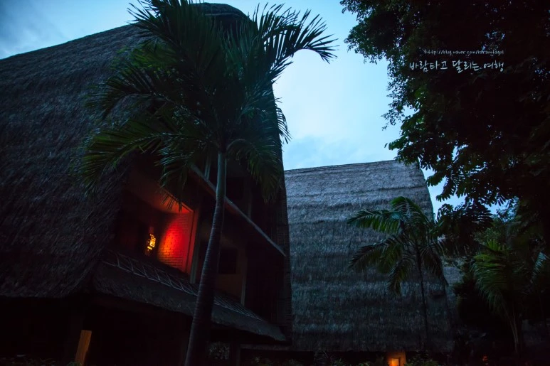 5D_IMG_1649_Short1200mark%EB%B0%94%EB%9E%8C.jpg?type=w773