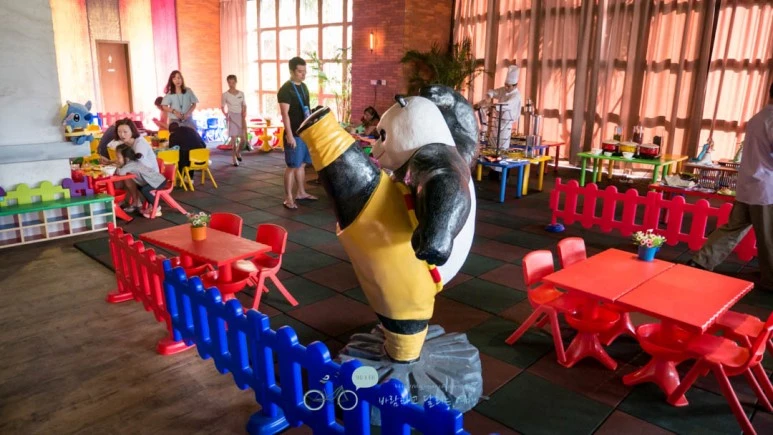 _1040076_Edit-_Wide1080mark%EB%B0%94%EB%9E%8C.jpg?type=w773