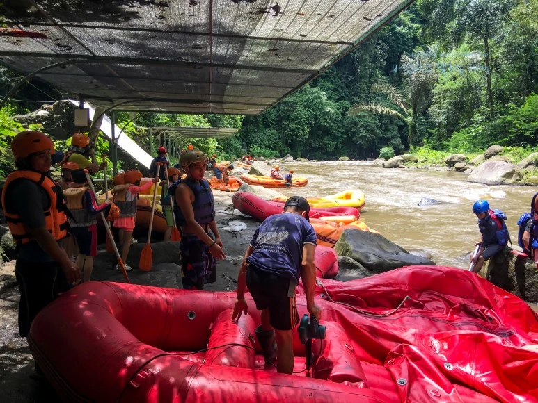 iPhone_IMG_4029_Short1200mark%EB%B0%94%EB%9E%8C.jpg?type=w773