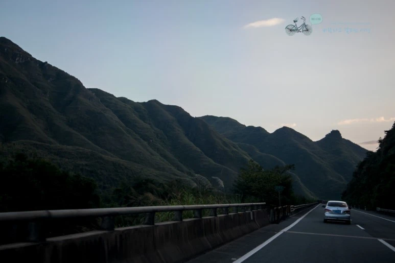 IMG_1698_Wide1080mark%EB%B0%94%EB%9E%8C.jpg?type=w773