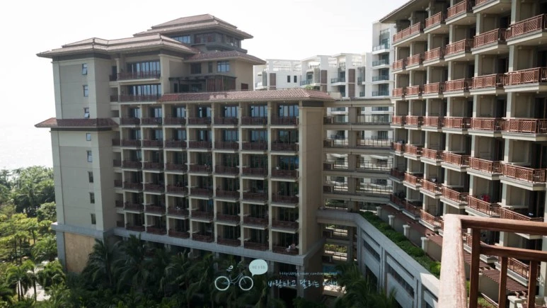 _1040336_Edit-_Wide1080mark%EB%B0%94%EB%9E%8C.jpg?type=w773