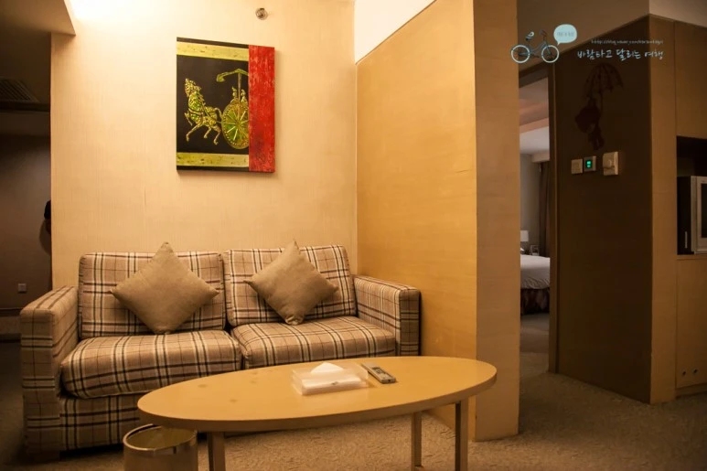 IMG_0449_Wide1080mark%EB%B0%94%EB%9E%8C.jpg?type=w773