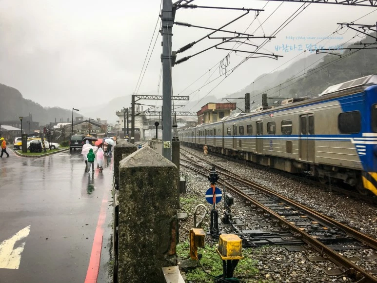 iPhone_IMG_3786_Short1200mark%EB%B0%94%EB%9E%8C.jpg?type=w773