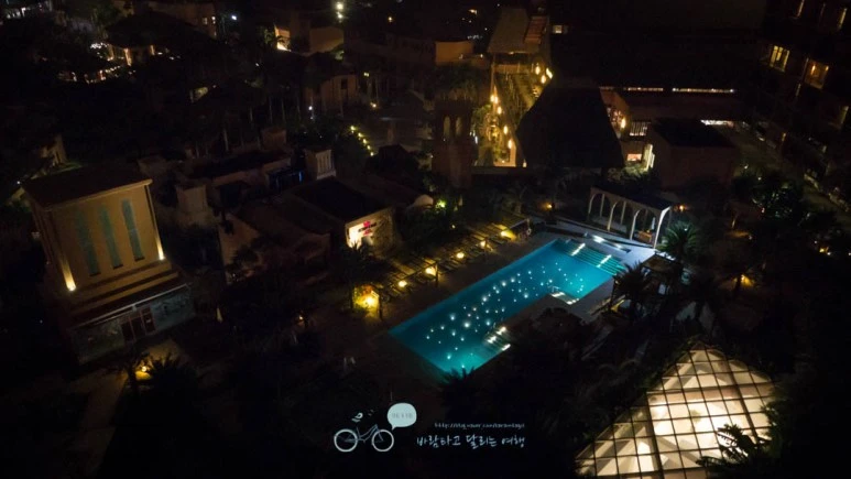 _1030994_Edit-_Wide1080mark%EB%B0%94%EB%9E%8C.jpg?type=w773