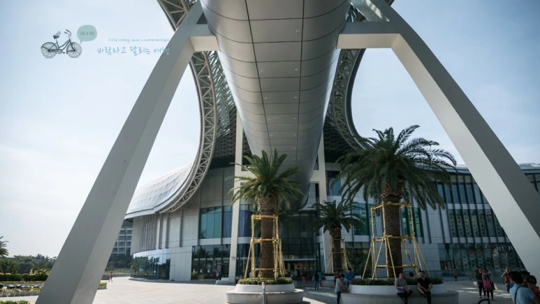 _1040666_wide1080mark.jpg?type=w773