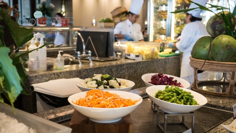 _1040733_wide1080mark.jpg?type=w773