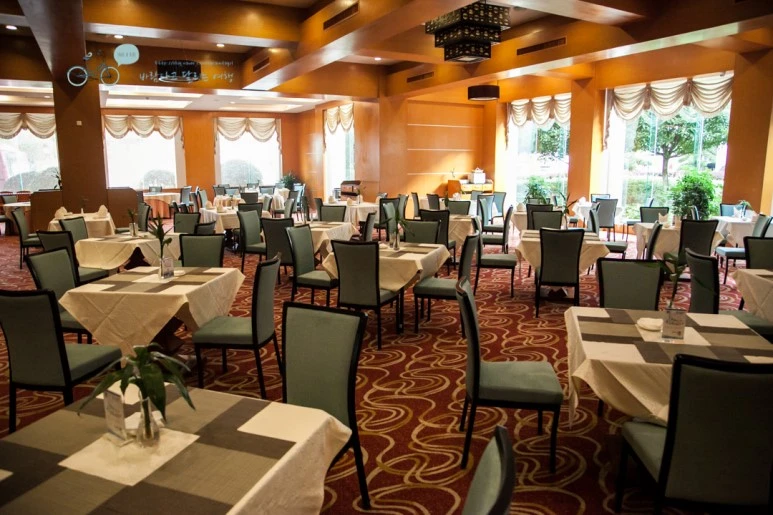 IMG_1686_Wide1080mark%EB%B0%94%EB%9E%8C.jpg?type=w773