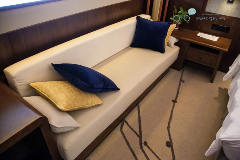 IMG_1475_Wide1080mark%EB%B0%94%EB%9E%8C.jpg?type=w773