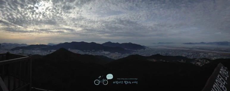 IMG_1280-_Wide1080mark%EB%B0%94%EB%9E%8C.jpg?type=w773