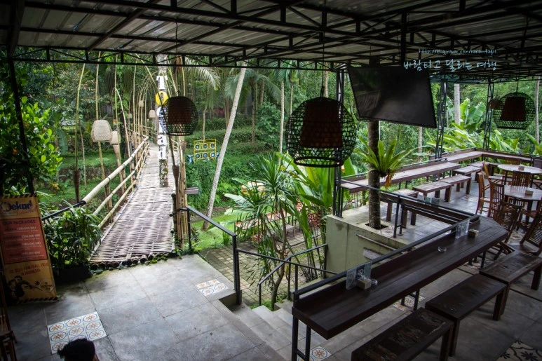 5D_IMG_1825_Short1200mark%EB%B0%94%EB%9E%8C.jpg?type=w773