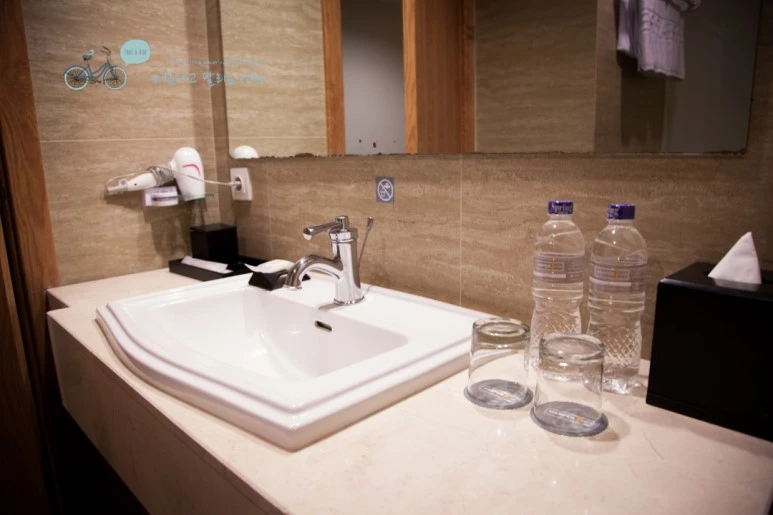 IMG_0060_Wide1080mark%EB%B0%94%EB%9E%8C%ED%83%80%EA%B3%A0.jpg?type=w773