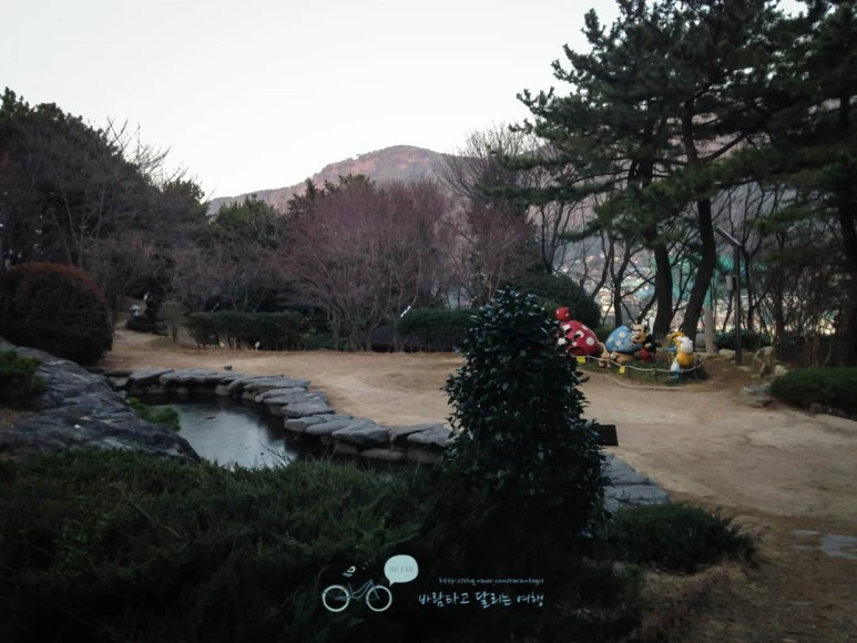 IMG_1235-_Wide1080mark%EB%B0%94%EB%9E%8C.jpg?type=w773