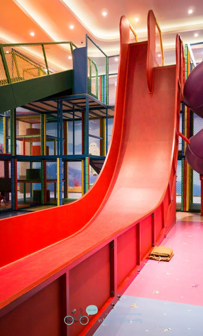 _1040122_Edit-_Wide1080mark%EB%B0%94%EB%9E%8C.jpg?type=w773