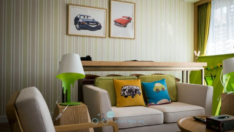 _1040085_Edit-_Wide1080mark%EB%B0%94%EB%9E%8C.jpg?type=w773