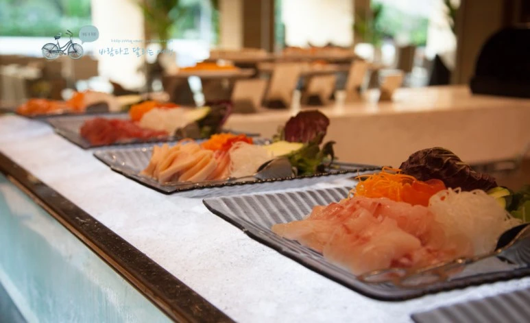 IMG_0552_Wide1080mark%EB%B0%94%EB%9E%8C%ED%83%80%EA%B3%A0.jpg?type=w773