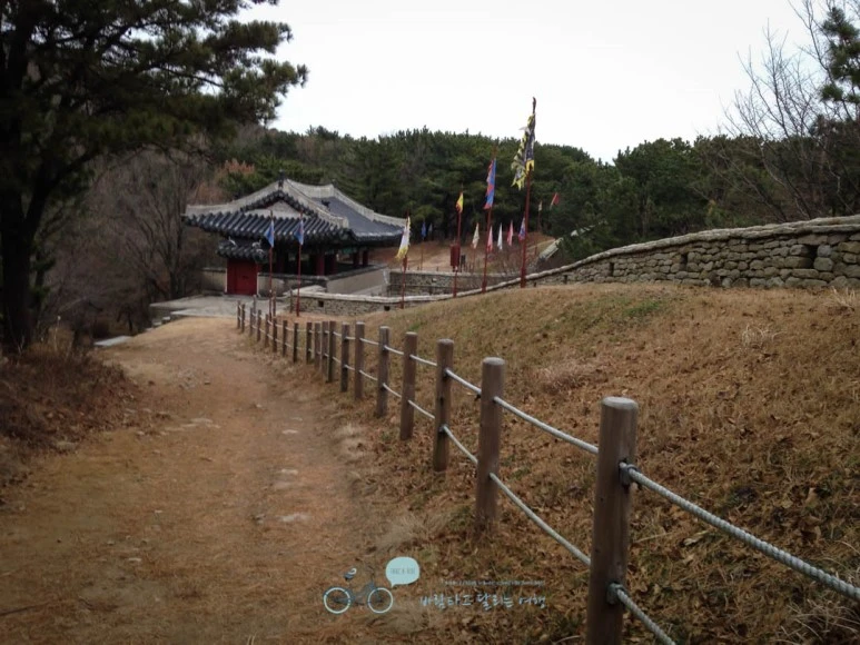 IMG_1321-_Wide1080mark%EB%B0%94%EB%9E%8C.jpg?type=w773