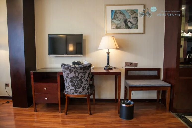 IMG_0033_Wide1080mark%EB%B0%94%EB%9E%8C.jpg?type=w773