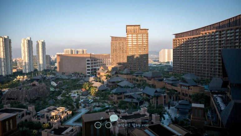 _1040003_Edit-_Wide1080mark%EB%B0%94%EB%9E%8C.jpg?type=w773