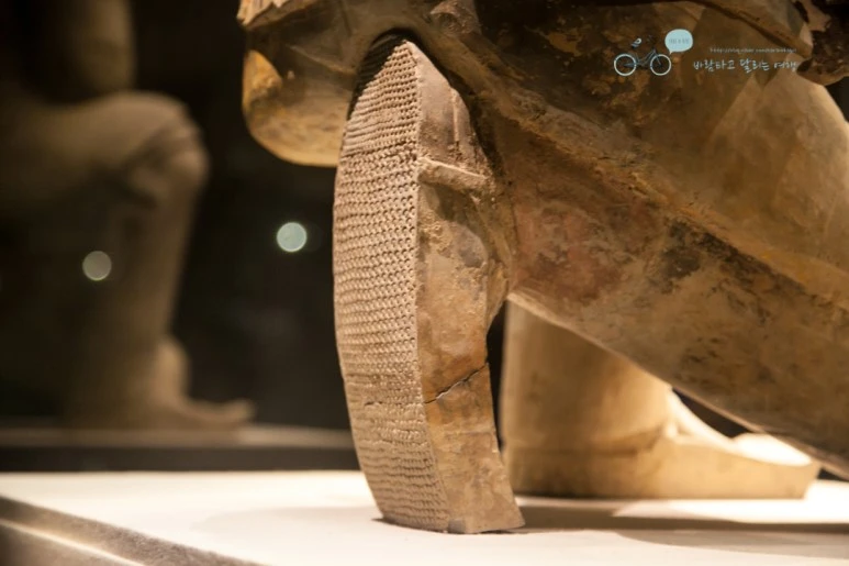 IMG_0112_Wide1080mark%EB%B0%94%EB%9E%8C.jpg?type=w773