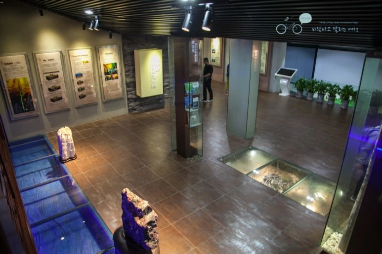 IMG_1404_Wide1080mark%EB%B0%94%EB%9E%8C.jpg?type=w773