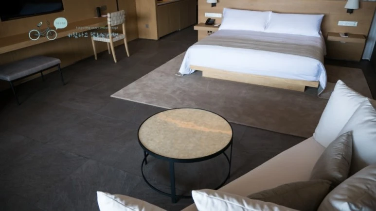 _1040951_wide1080mark.jpg?type=w773