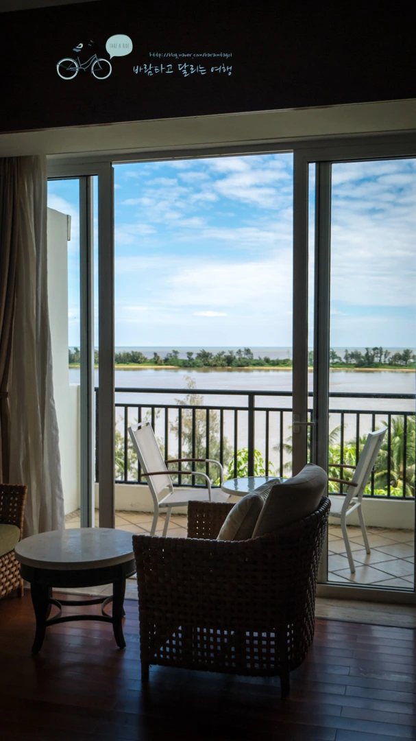 _1020496_Edit_Wide1080mark_%EB%B0%94%EB%9E%8C.jpg?type=w773