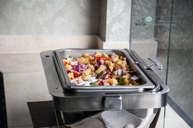 IMG_1036_Wide1080mark%EB%B0%94%EB%9E%8C.jpg?type=w773