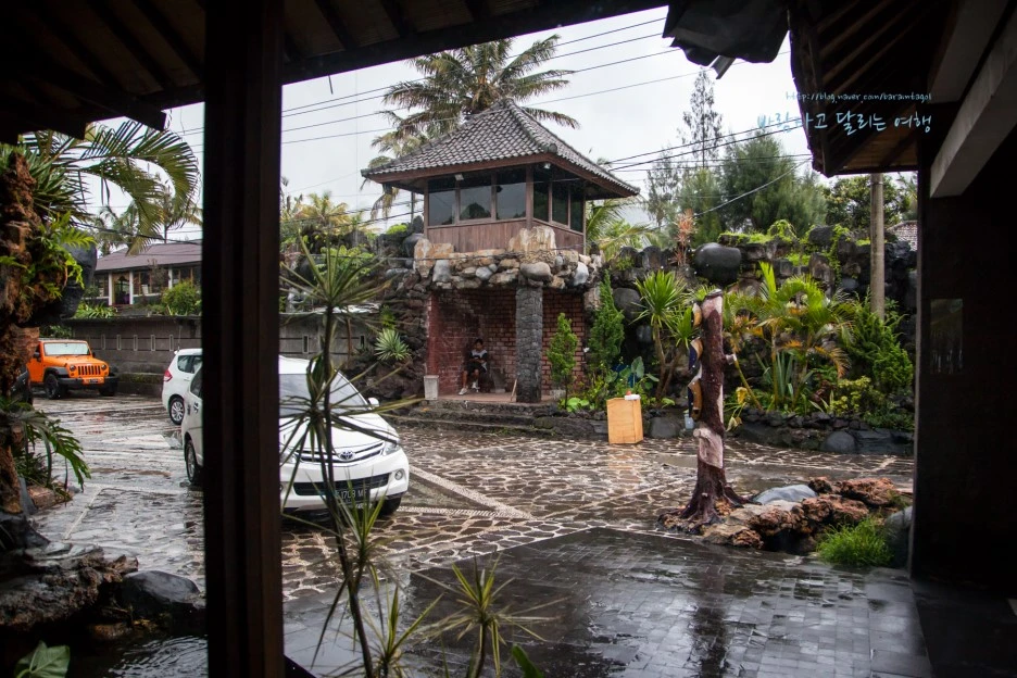 5D_IMG_1847_Short1200mark%EB%B0%94%EB%9E%8C.jpg?type=w1