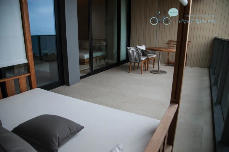 IMG_1050_wide1080%EB%B0%94%EB%9E%8Cmark.jpg?type=w773