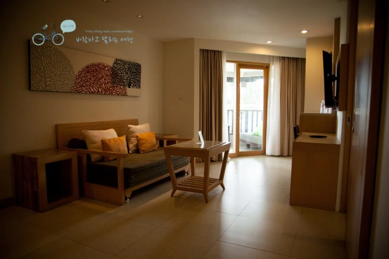 IMG_0165_Wide1080mark%EB%B0%94%EB%9E%8C%ED%83%80%EA%B3%A0.jpg?type=w773