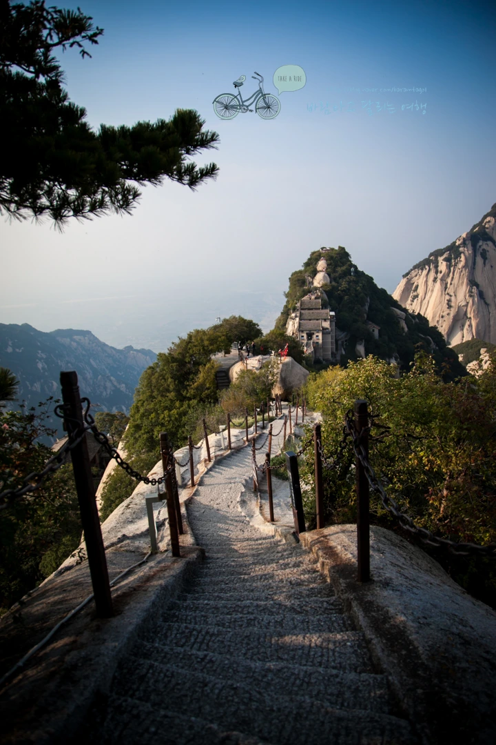 IMG_0444_Wide1080_mark%EB%B0%94%EB%9E%8C.jpg?type=w773