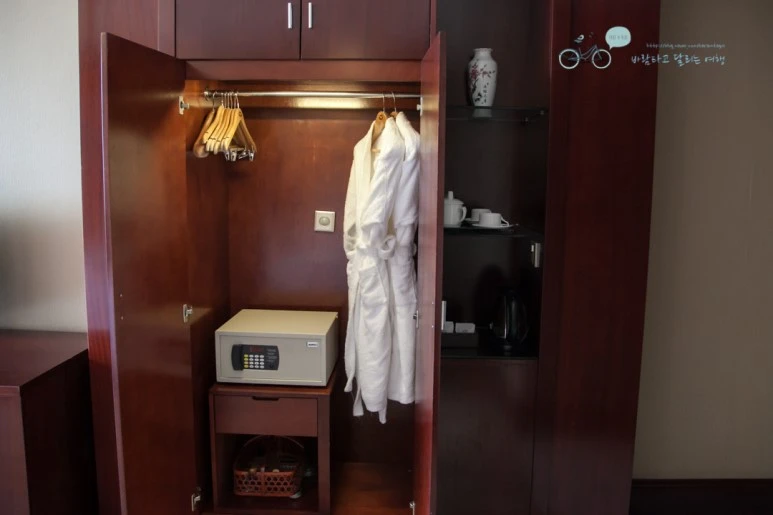 IMG_0140_Wide1080mark%EB%B0%94%EB%9E%8C.jpg?type=w773