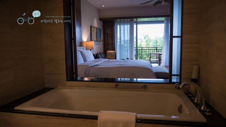 _1010601_wide1080_Wide1080mark_%EB%B0%94%EB%9E%8C.jpg?type=w773