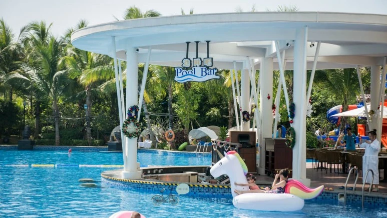 _1040248_Edit-_Wide1080mark%EB%B0%94%EB%9E%8C.jpg?type=w773