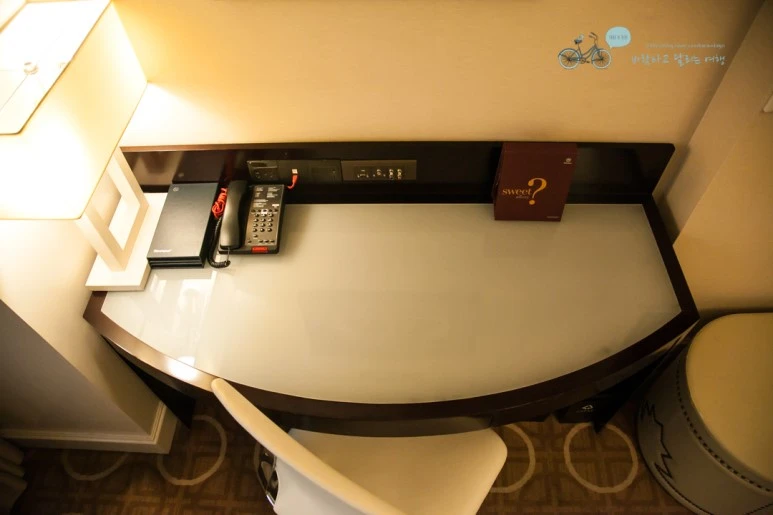 IMG_0565_Wide1080mark%EB%B0%94%EB%9E%8C.jpg?type=w773