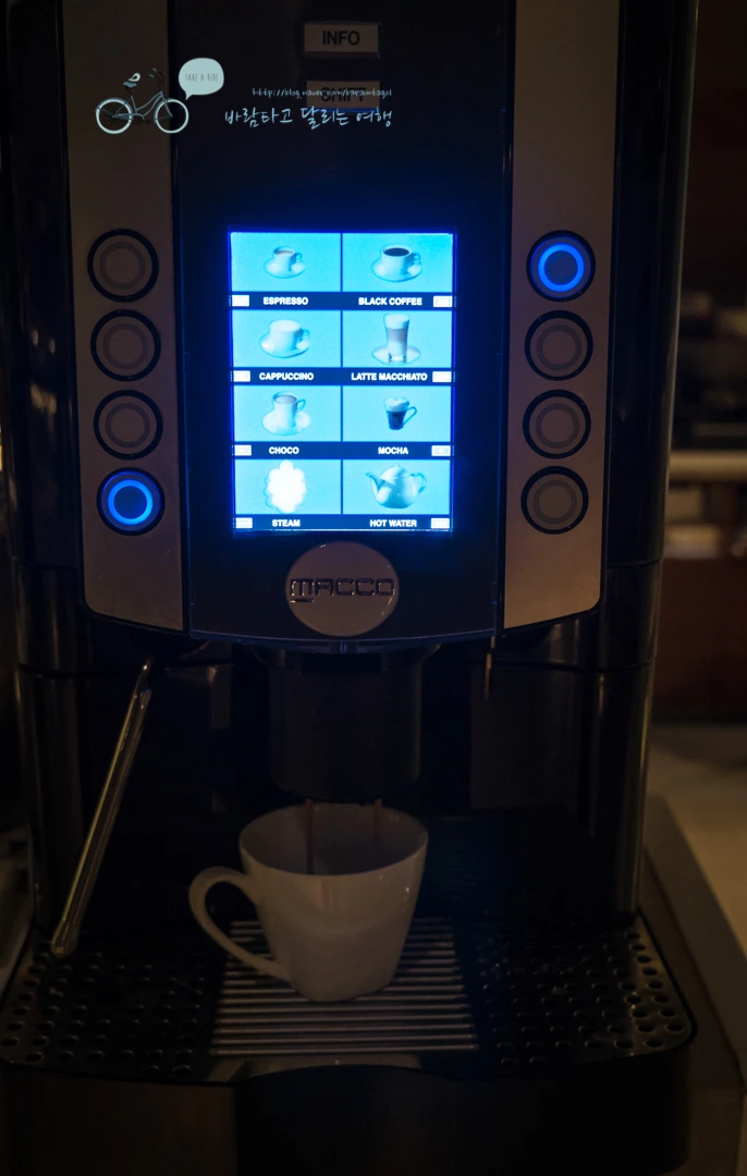 _1000113_wide1080_Wide1080mark_%EB%B0%94%EB%9E%8C.jpg?type=w773