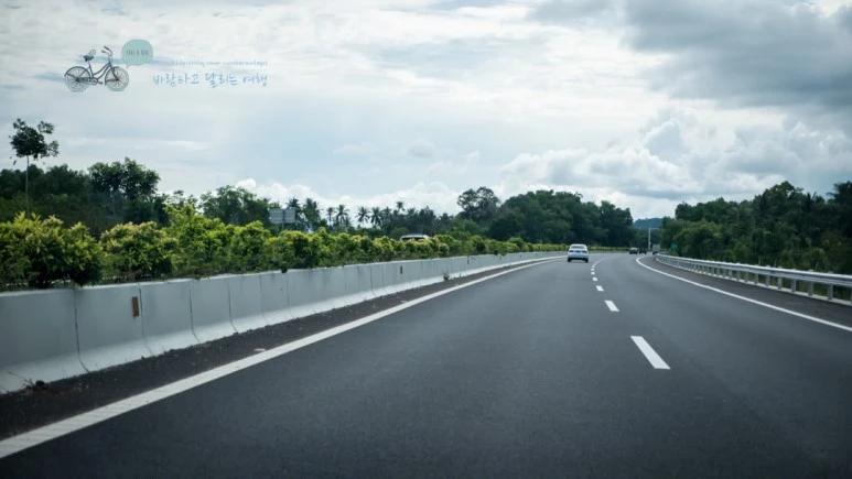 _1020581_Edit_Wide1080mark_%EB%B0%94%EB%9E%8C.jpg?type=w773