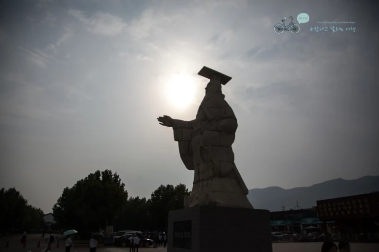 IMG_0007_Wide1080mark%EB%B0%94%EB%9E%8C.jpg?type=w773