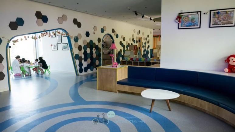 _1040212_Edit-_Wide1080mark%EB%B0%94%EB%9E%8C.jpg?type=w773