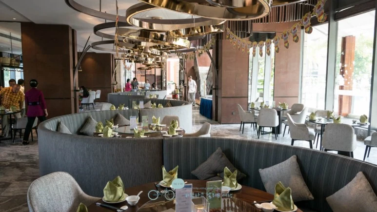 _1040272_Edit-_Wide1080mark%EB%B0%94%EB%9E%8C.jpg?type=w773