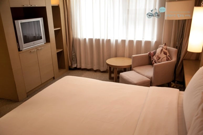 IMG_0426_Wide1080mark%EB%B0%94%EB%9E%8C.jpg?type=w773