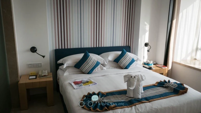 _1040416_Edit-_Wide1080mark%EB%B0%94%EB%9E%8C.jpg?type=w773